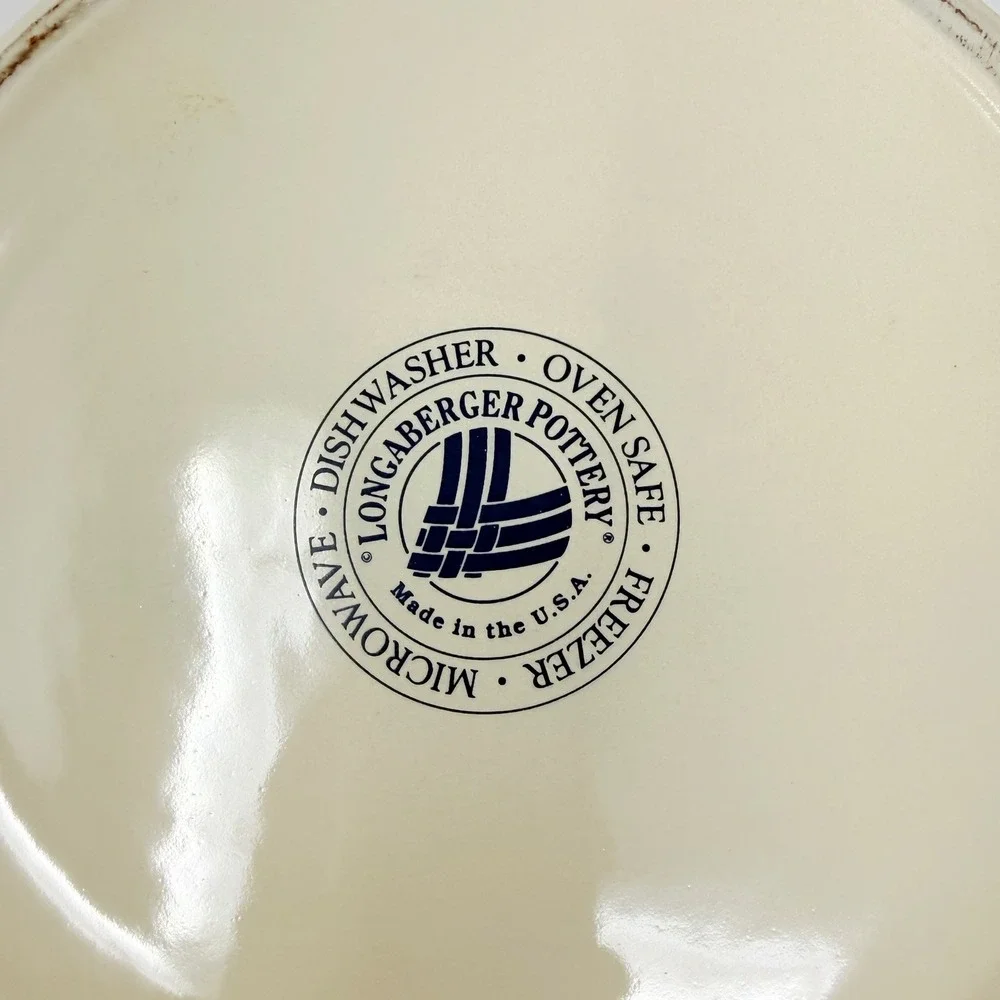 Longaberger Pottery Woven Traditions Heritage 2 Qt. Round Covered Casserole blue